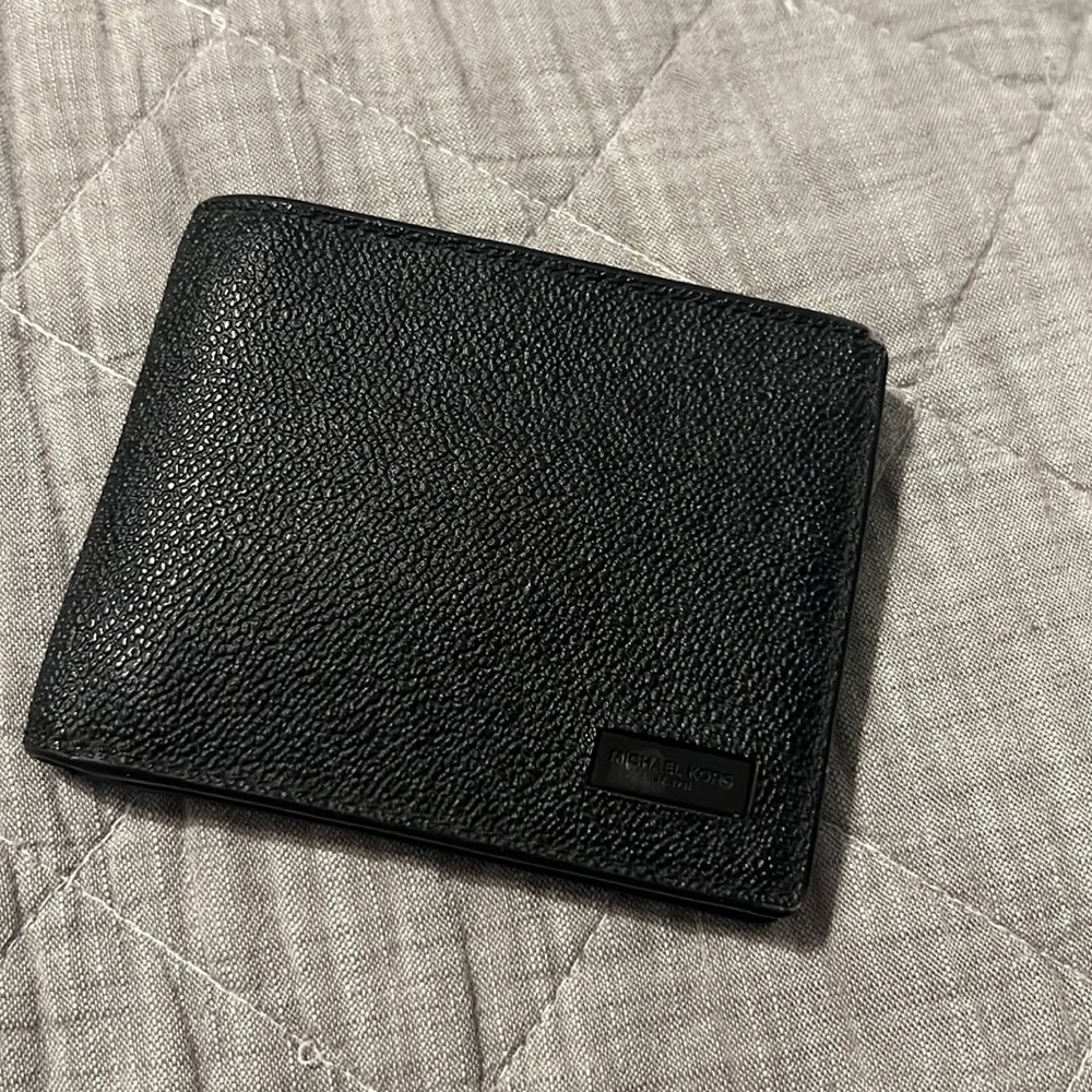 Michael Kors wallet